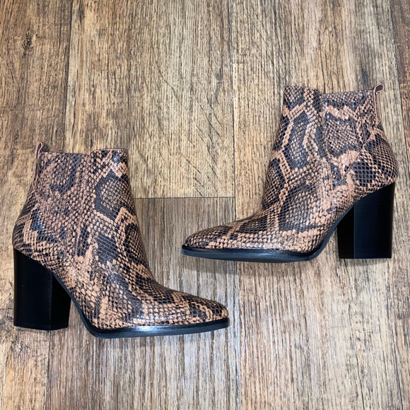 Marc Fisher Alva Snake Western Heeled Ankle Boots - Picture 4 of 7